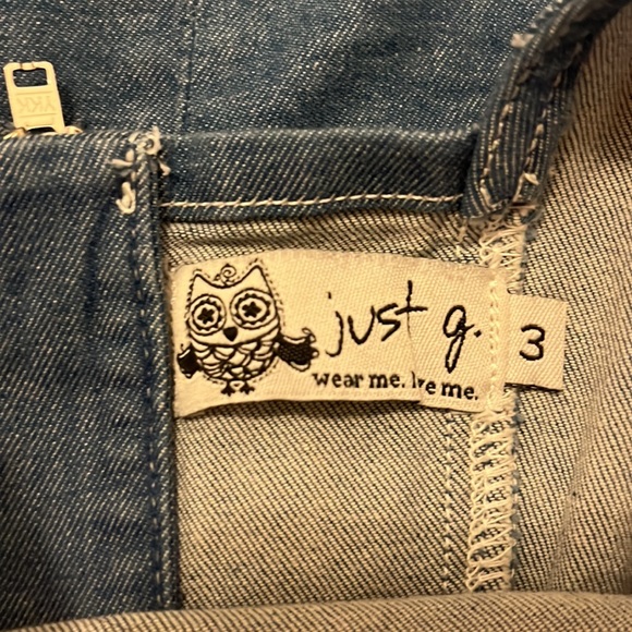 Denim Dress. A size 3 in Women’s. Gently Used. - Picture 4 of 4